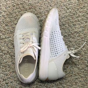 UA HOVR SONIC SNEAKERS